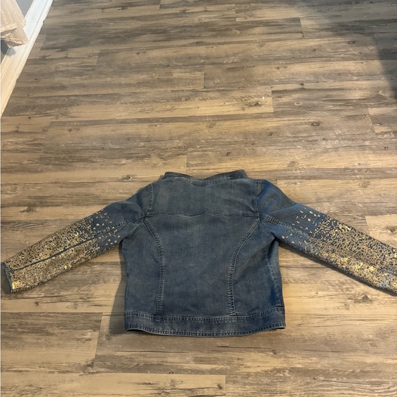 Platinum Chico’s Jean jacket - Picture 5 of 5